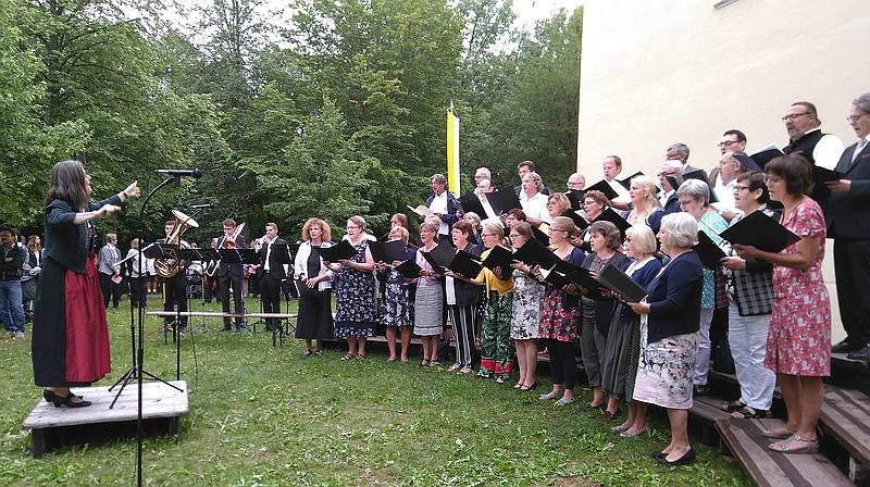 Chorgemeinschaft Oberglaim-Ergoldiing und JL Brass