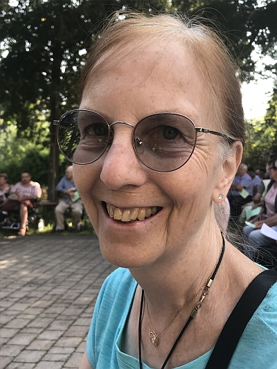 Stimme Schmid Karin